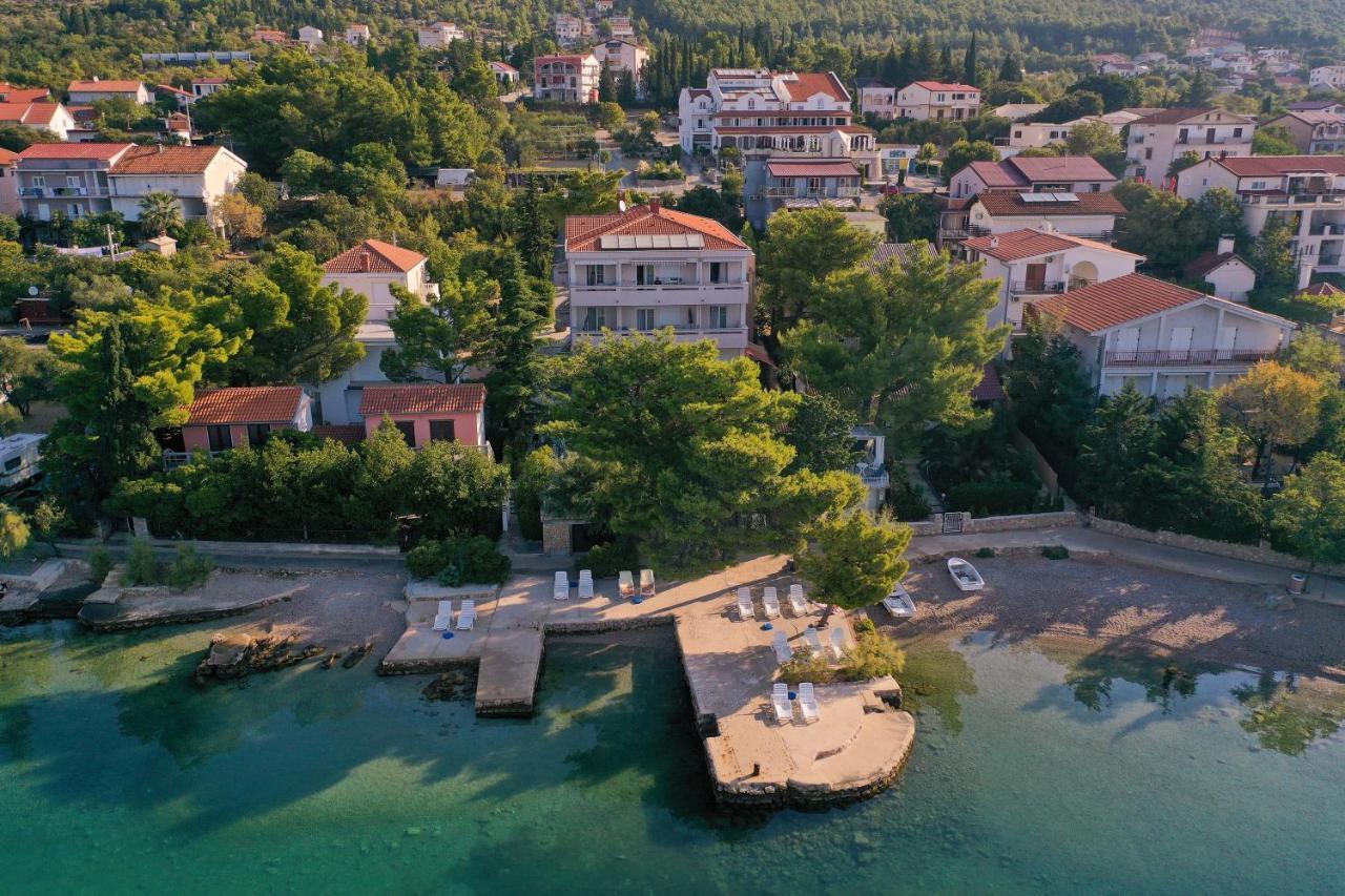 Villa Vicko Starigrad Paklenica Esterno foto