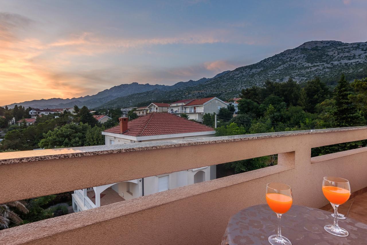 Villa Vicko Starigrad Paklenica Esterno foto